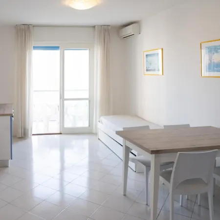 Vista Mare Con Piscina Mv8 Apartamento Lignano Sabbiadoro