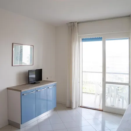 Apartamento Vista Mare Con Piscina Mv8 Lignano Sabbiadoro