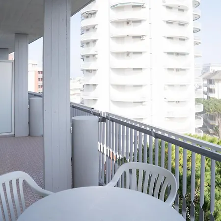 Vista Mare Con Piscina Mv8 Lignano Sabbiadoro